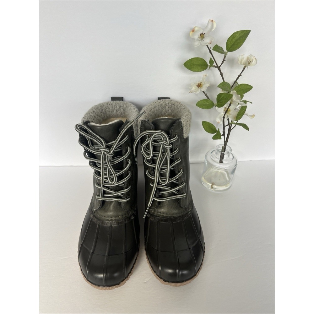 Magellan Outdoors Women's Duck Boots Size 6 Waterproof, Snow, Outdoor, Rain Boot